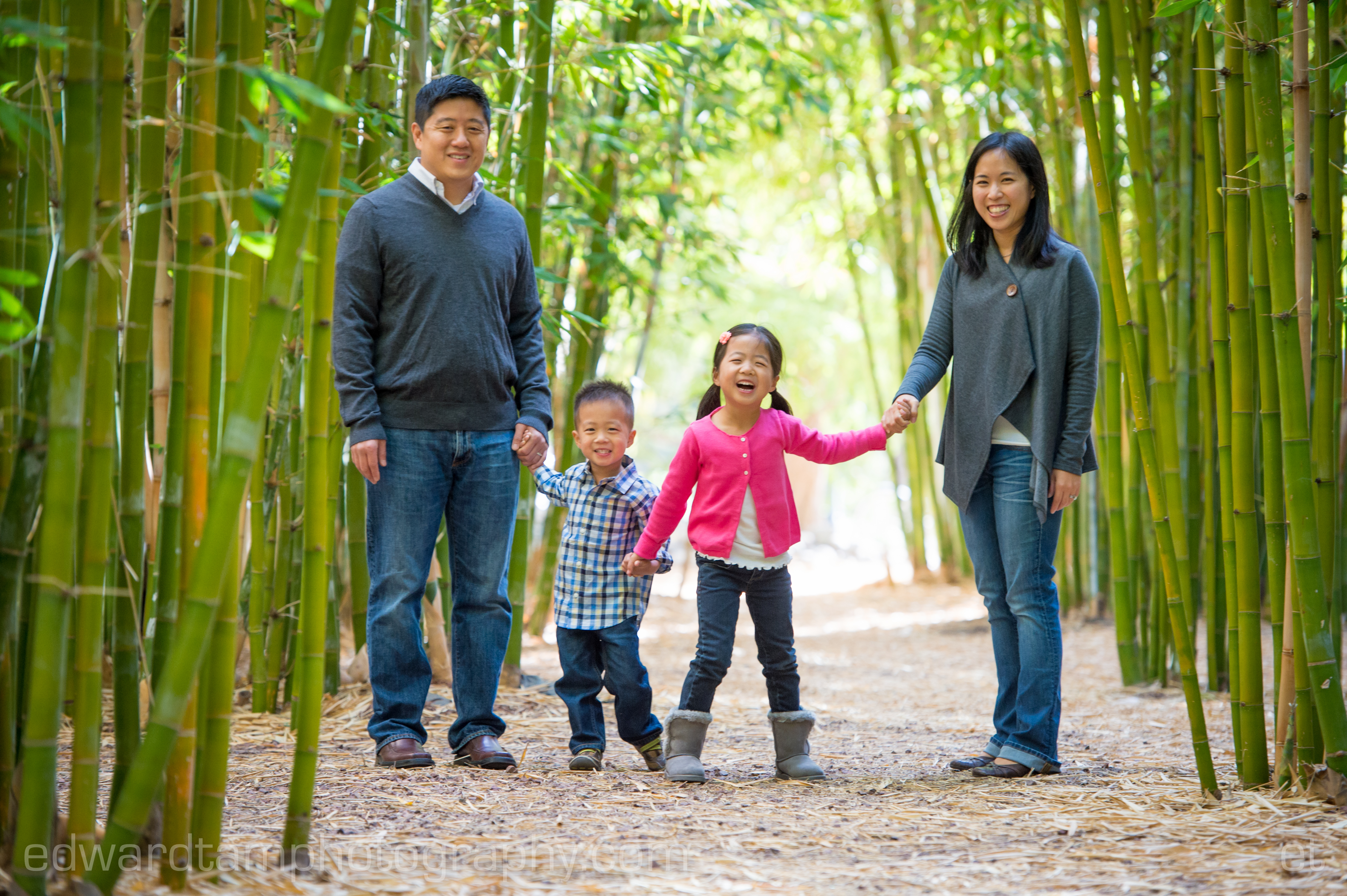 2015_10_25.Pao.Family.Portrait.Blog-2